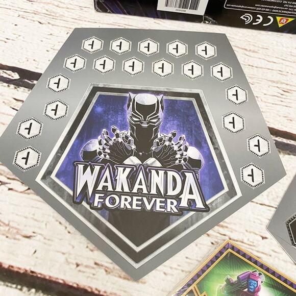 MARVEL Black Panther Wakanda Forever Board Game - Picture 4 of 9